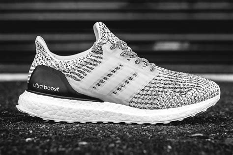 Adidas ultra boost oreo foot locker